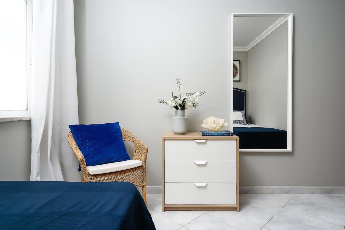 Spacious&Bright2Bedroom Apt Near Beaches,Sleeps 6 Portimao Bagian luar foto